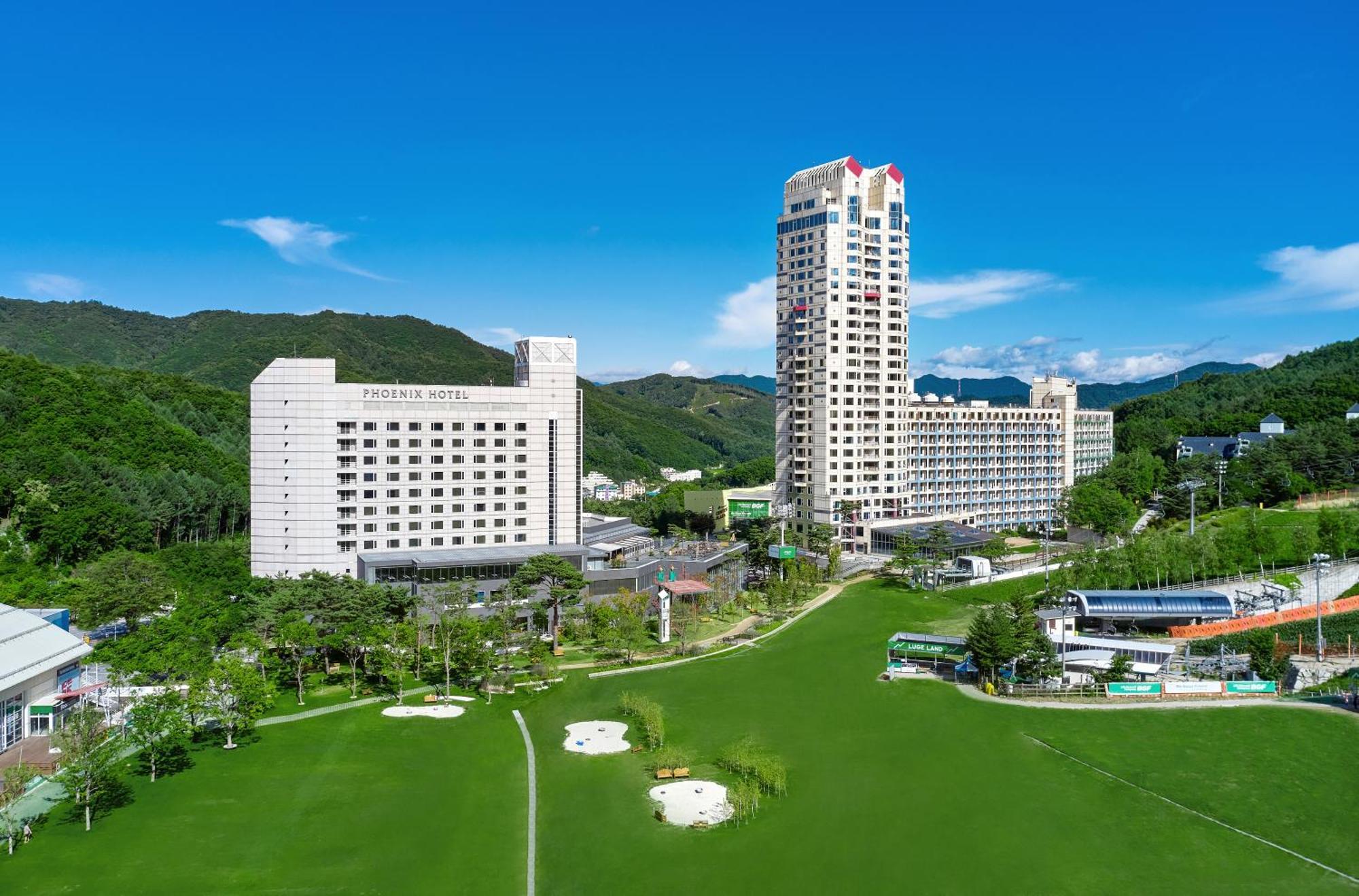 Phoenix Resort Πιόνγκτσανγκ Εξωτερικό φωτογραφία
